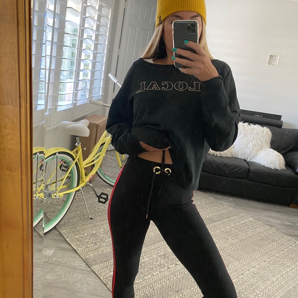 Local Sweatshirt